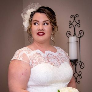 Meet your Posher, Aja